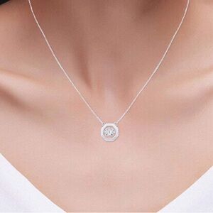 Dancing sapphire necklace. Sterling silver